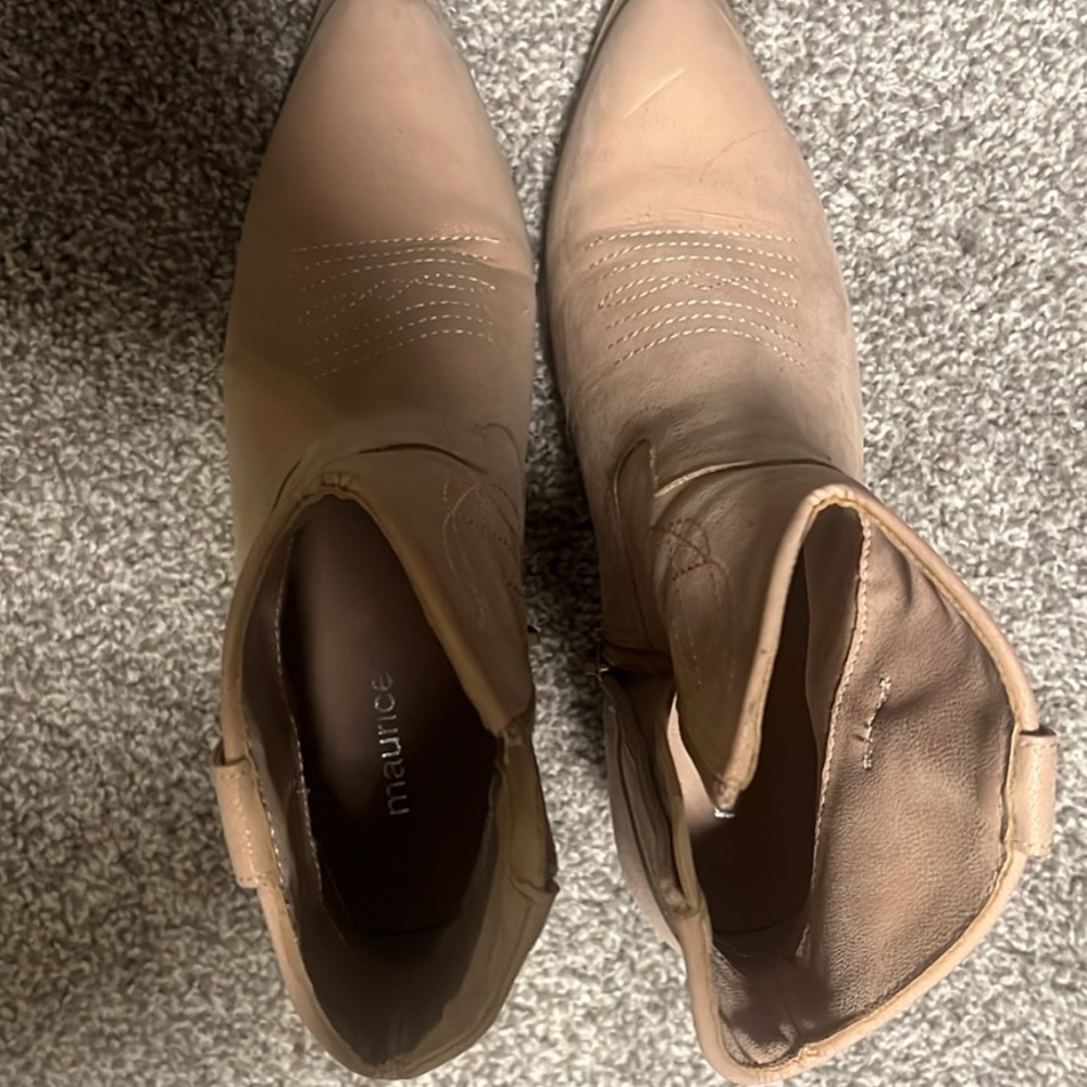 Maurice’s Boots